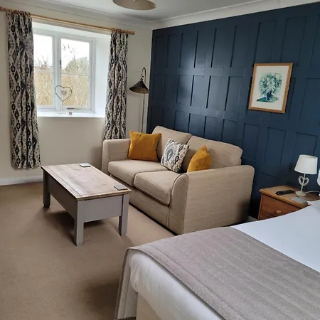 B&B Pear Tree House 피커링