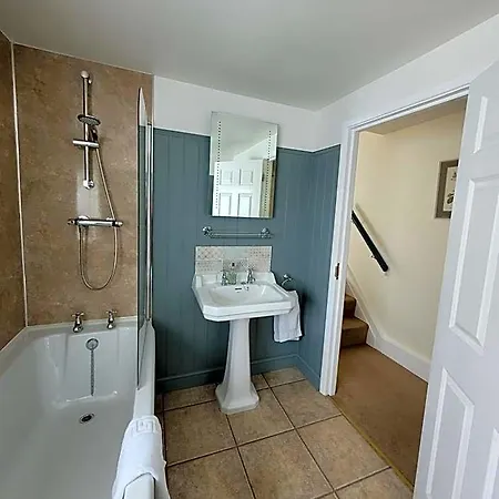Pear Tree House 4* Pickering
