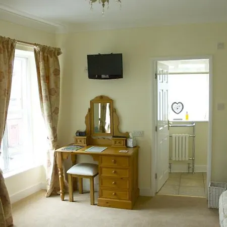 Pear Tree House Bed and Breakfast