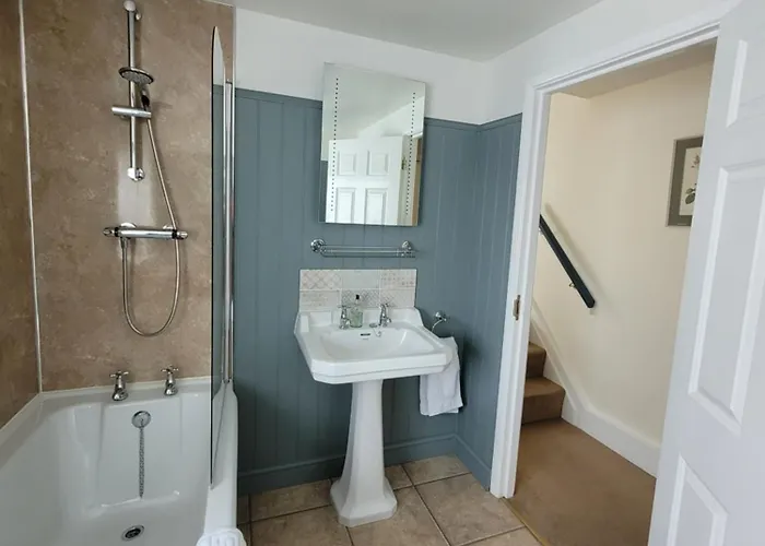 Pear Tree House 4* Pickering